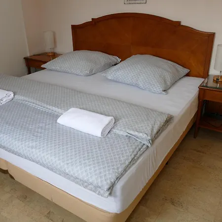 Zum Boehmischen Buergergarten Apartmán Radebeul